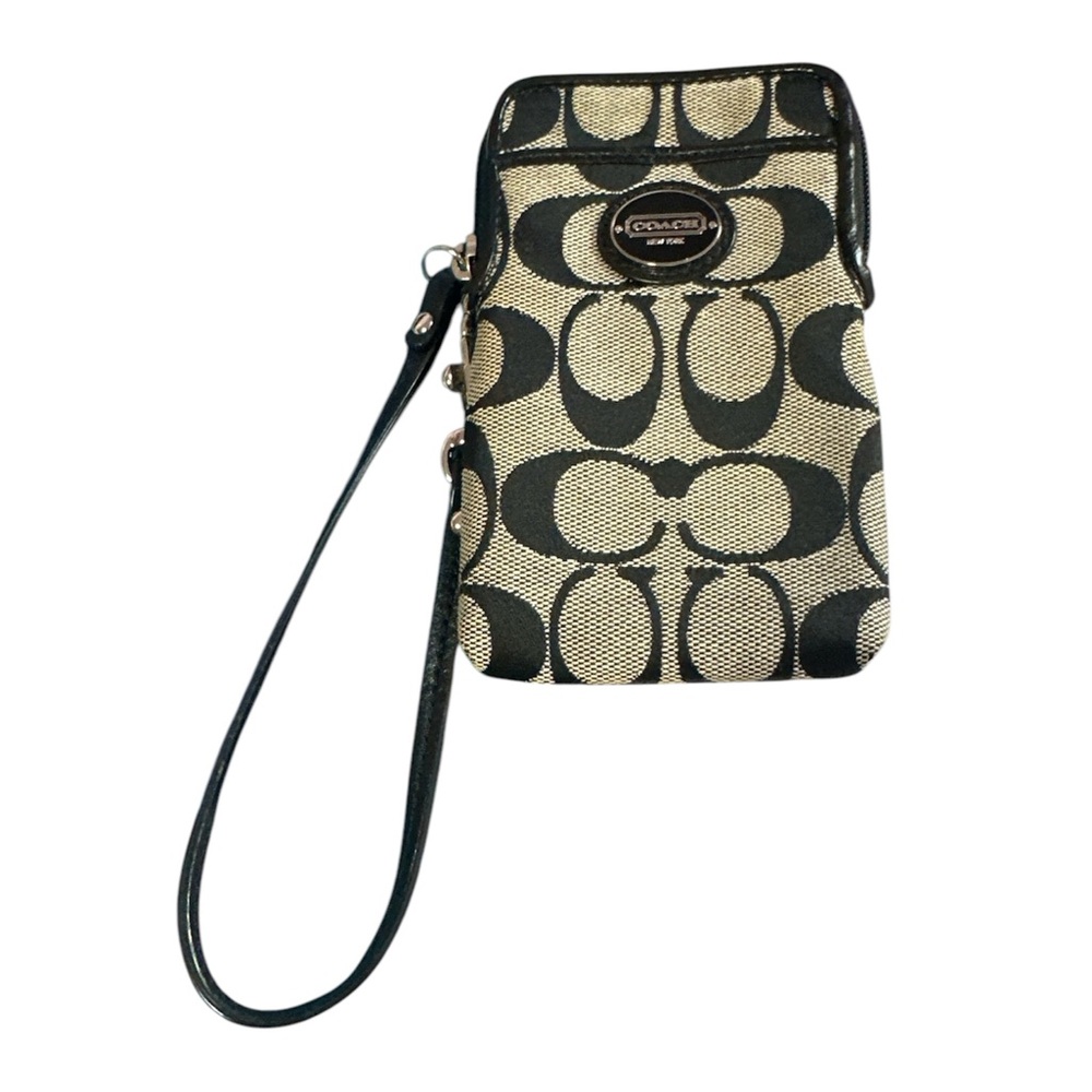 Coach Black and Cream Wristlet